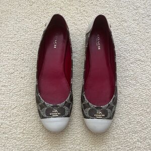 Coach Women's Brown and White Signatures Flats